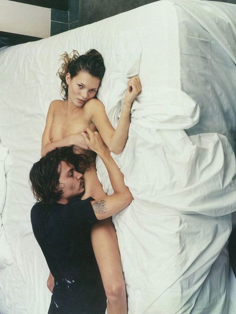 # 當年的凱特摩絲和強尼戴普，至今無人能及的叛逆情侶檔：Kate Moss 和 Johnny Depp 過去卻不過期的風格情侶！ 6