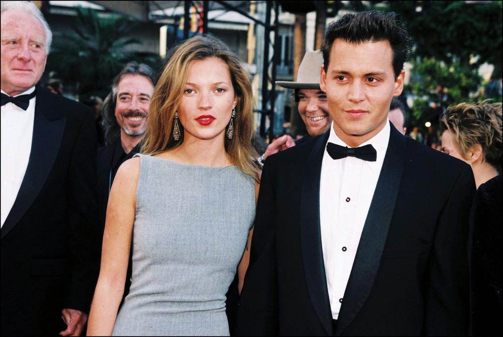 # 當年的凱特摩絲和強尼戴普，至今無人能及的叛逆情侶檔：Kate Moss 和 Johnny Depp 過去卻不過期的風格情侶！ 39