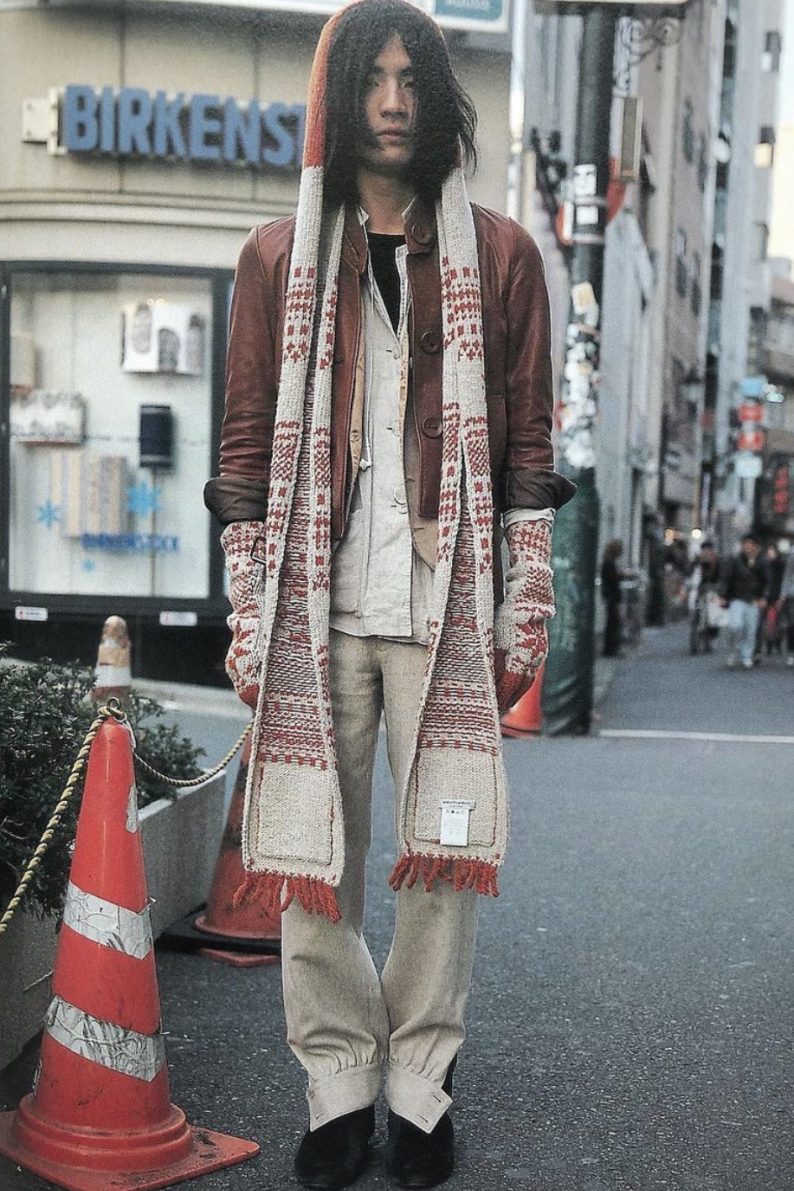 # 翻開日本傳奇街拍雜誌《TUNE》，才發現愛打扮的人都是窮人：怎麼現在走 Y2K 的年輕人，穿搭看起來跟以往差那麼多？ 4