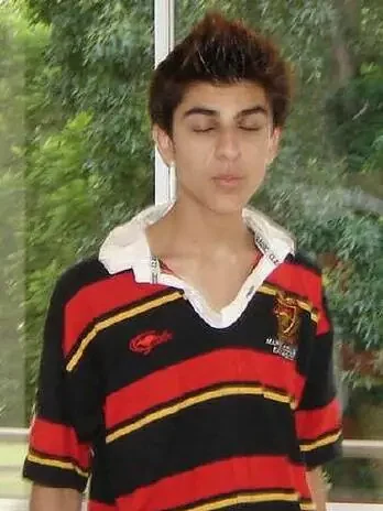 # 從瘦弱的宅男變成肌肉猛男，22 歲英年早逝卻激勵無數人：健身網紅鼻祖 Zyzz 是「活著」的典範！ 11